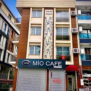 Apart Otel Alaz Suıt, Buca